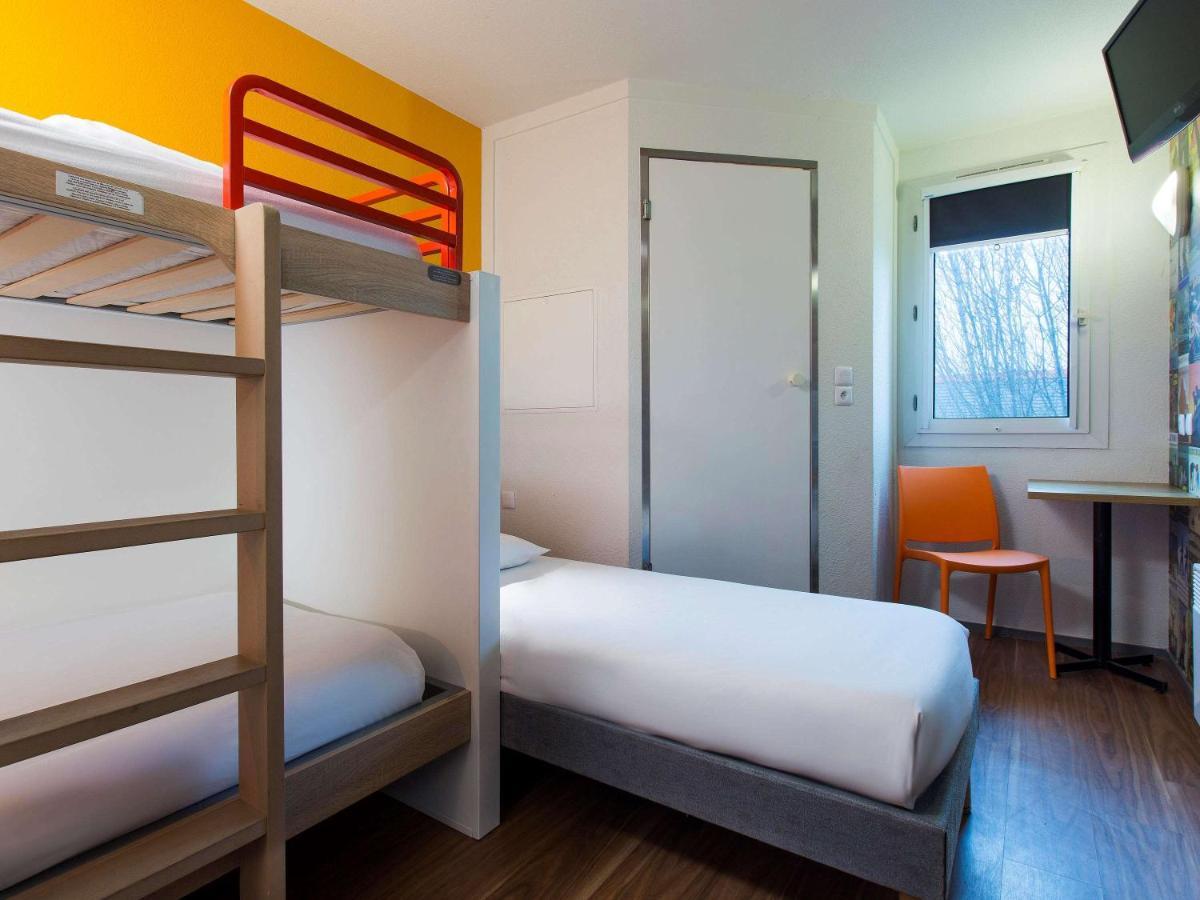 Hotel F1 Lyon Genay Massieux エクステリア 写真