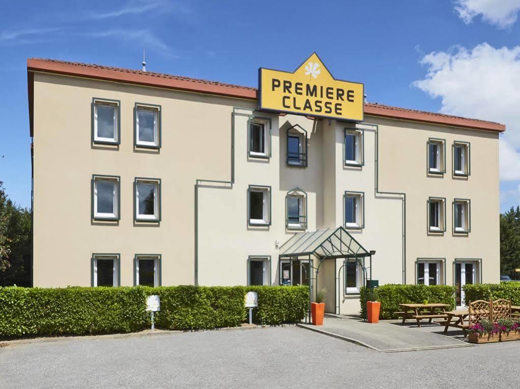 Hotel F1 Lyon Genay Massieux エクステリア 写真